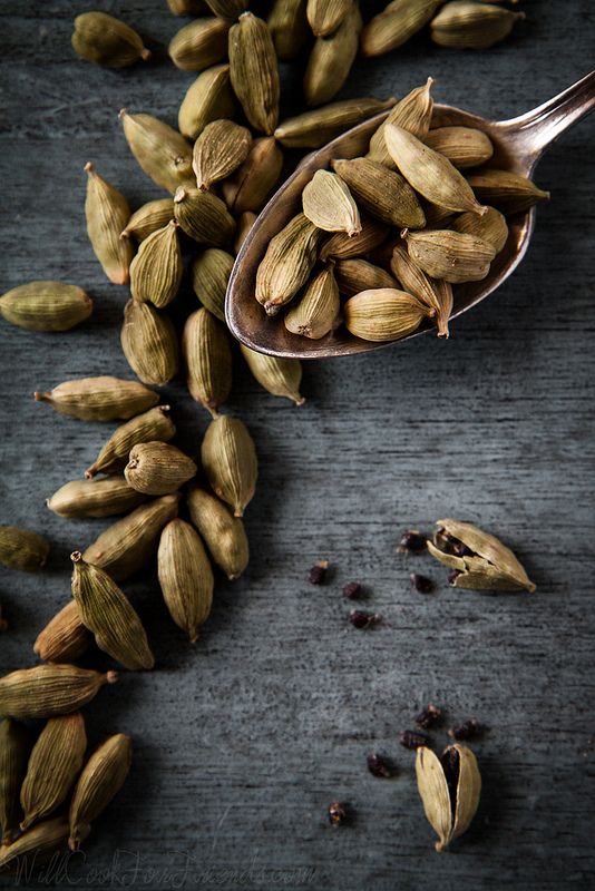 Cardamom/ሄል